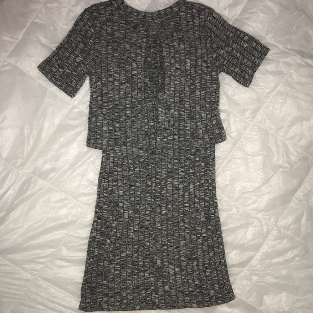 Dress - Picture 3 of 3
